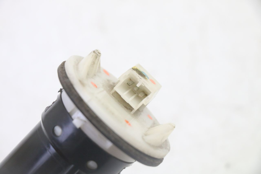 photo de JAUGE RESERVOIR ESSENCE PIAGGIO MP3 LT 300 (2010 - 2016) - Détail de la pièce