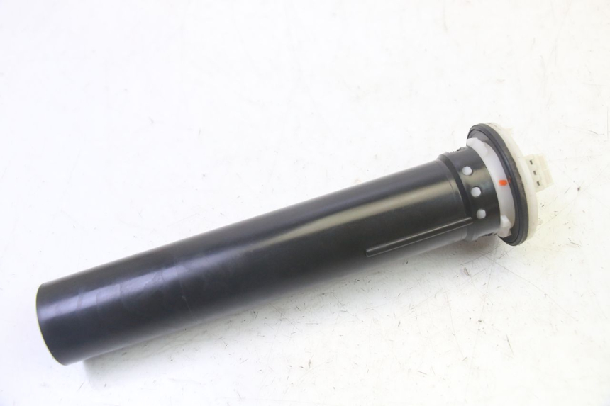 photo de JAUGE RESERVOIR ESSENCE PIAGGIO MP3 RL 250 (2007 - 2010)