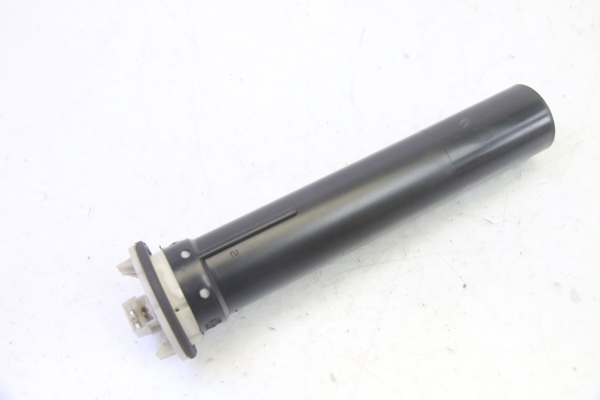 photo de JAUGE RESERVOIR ESSENCE PIAGGIO MP3 125 (2006 - 2014)