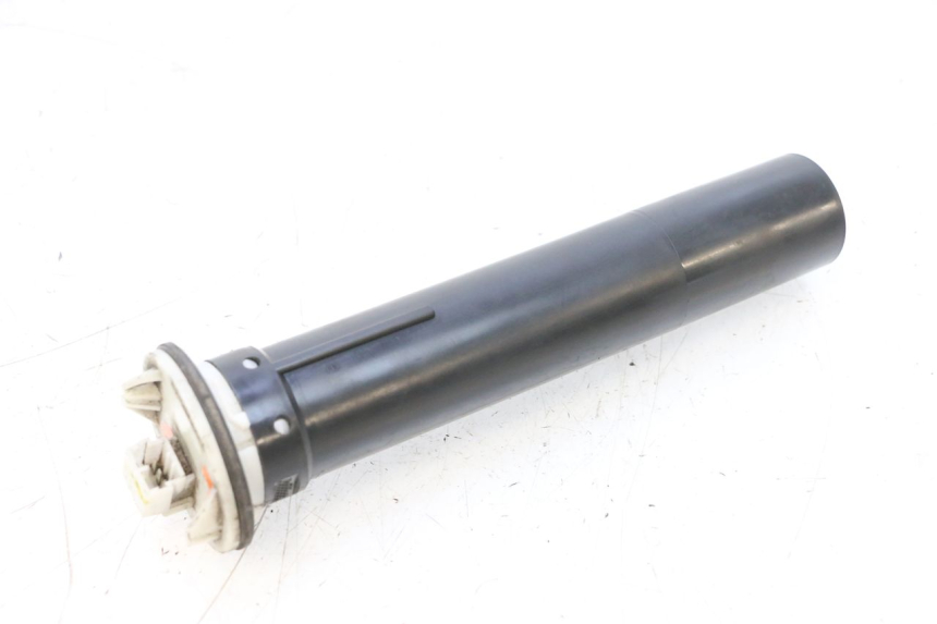 photo de JAUGE RESERVOIR ESSENCE PIAGGIO MP3 RL 250 (2006 - 2010) - Vue principale