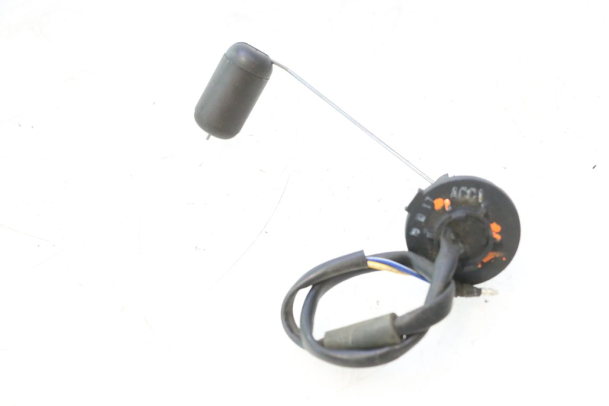 photo de JAUGE RESERVOIR ESSENCE KYMCO LIKE 4T 50 (2019 - 2025) - Zoom état d’usage