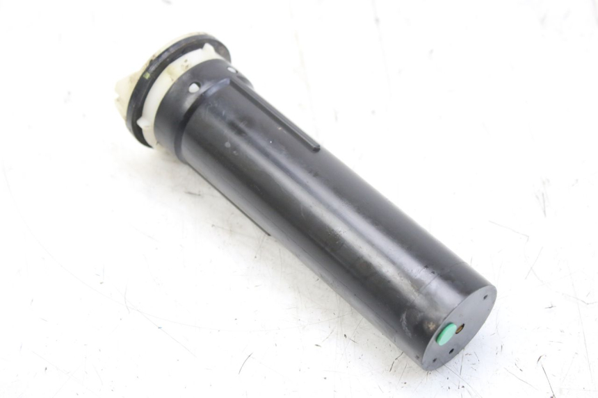 photo de JAUGE RESERVOIR ESSENCE PIAGGIO LIBERTY 4T 50 (2004 - 2008)