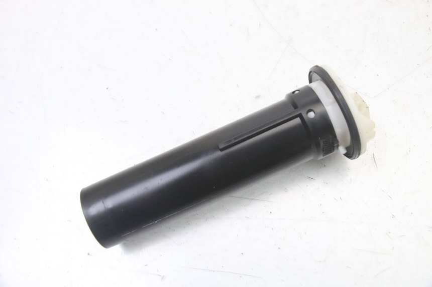 photo de JAUGE RESERVOIR ESSENCE PIAGGIO VESPA LX IE 125 (2010 - 2012)
