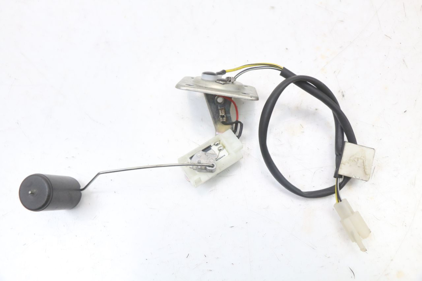 photo de JAUGE RESERVOIR ESSENCE PIAGGIO VESPA PRIMAVERA 4T 50 (2021 - 2024)