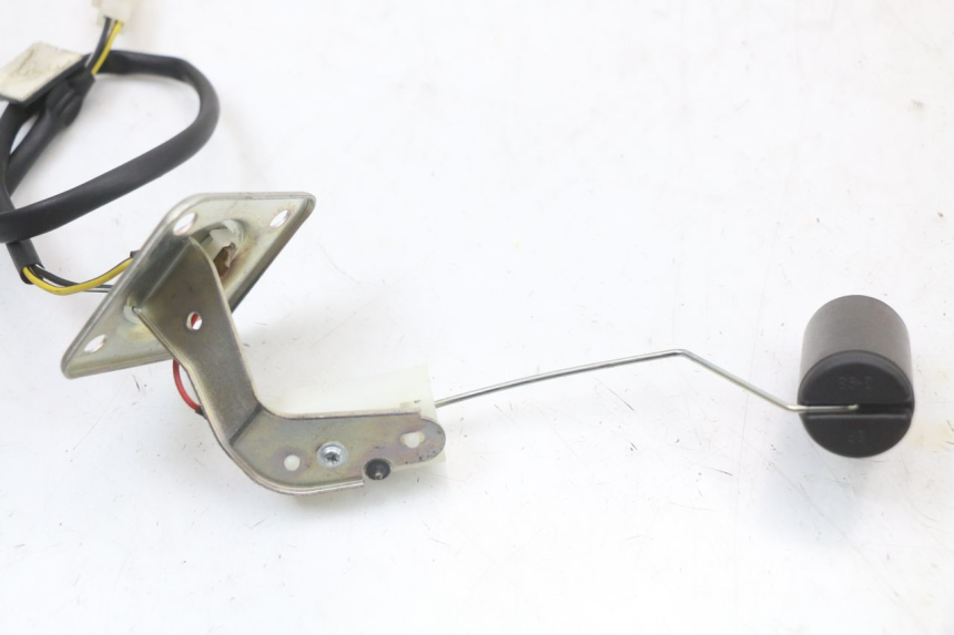 photo de JAUGE RESERVOIR ESSENCE PIAGGIO VESPA PRIMAVERA 4T 50 (2021 - 2024)