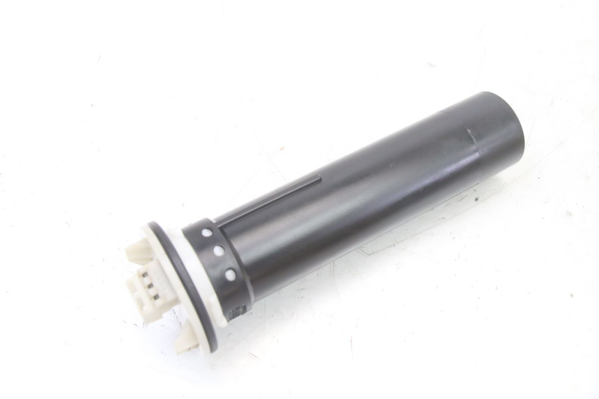 photo de JAUGE RESERVOIR ESSENCE PIAGGIO VESPA S 2T 50 (2007 - 2014)