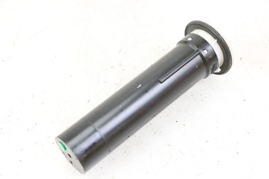 photo de JAUGE RESERVOIR ESSENCE PIAGGIO VESPA S 2T 50 (2007 - 2014)