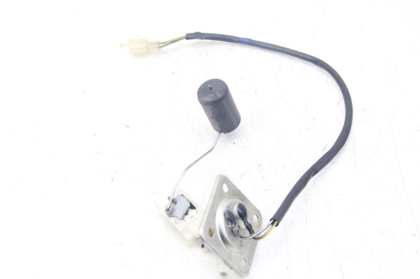 photo de JAUGE RESERVOIR ESSENCE PIAGGIO VESPA SPRINT 2T 50 (2014 - 2018)
