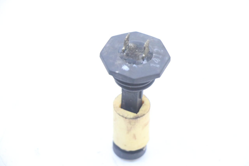 photo de JAUGE RESERVOIR ESSENCE PIAGGIO ZIP 2T 50 (2009 - 2019)