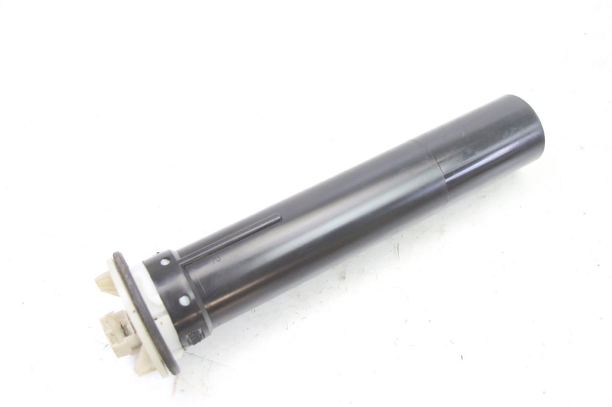 photo de JAUGE RESERVOIR ESSENCE GILERA RUNNER SP 50 (2006 - 2008)