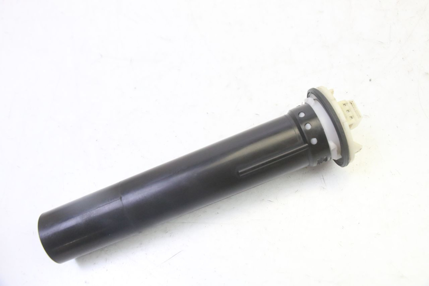 photo de JAUGE RESERVOIR ESSENCE GILERA RUNNER SP 50 (2009 - 2017)