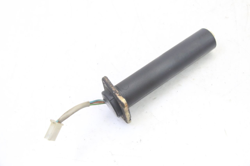 photo de JAUGE RESERVOIR ESSENCE APRILIA SCARABEO GT TOURING 125 (1999 - 2005)
