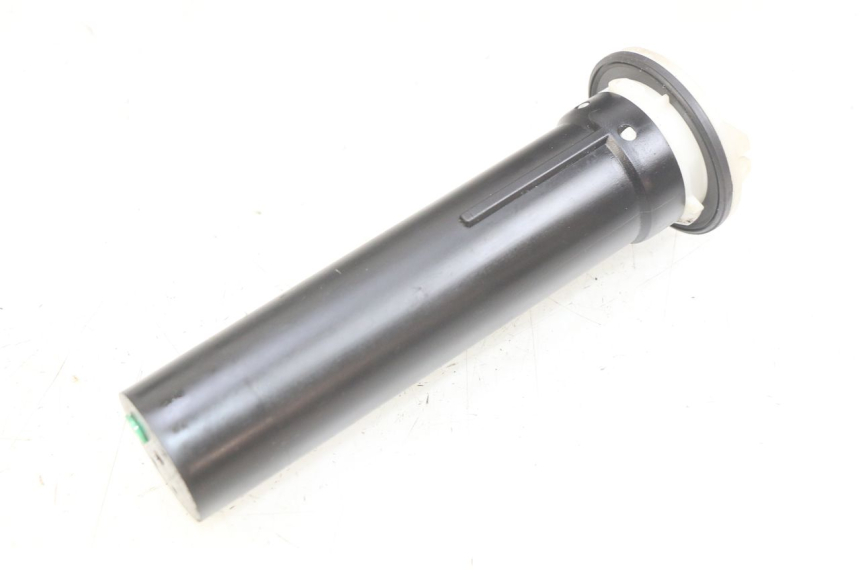 photo de JAUGE RESERVOIR ESSENCE APRILIA SCARABEO 100 (2003 - 2012)