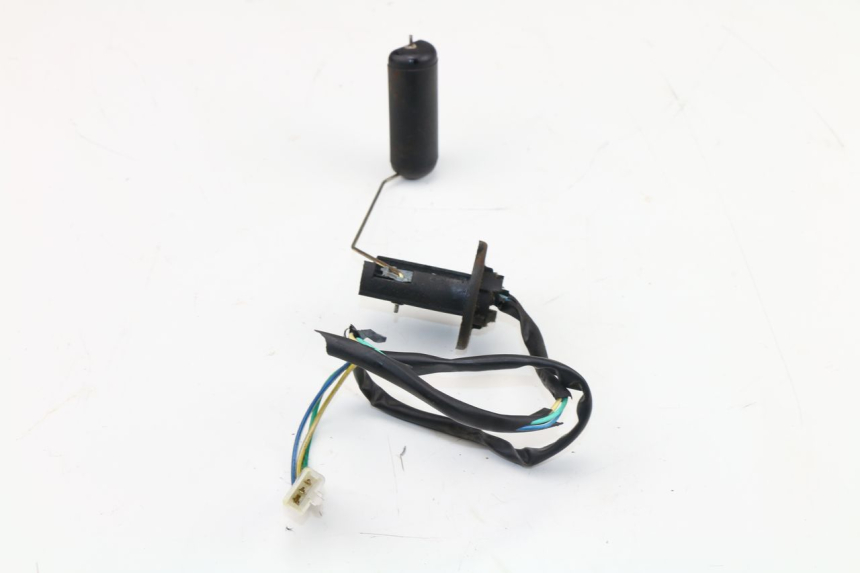 photo de JAUGE RESERVOIR ESSENCE WACOX SHENKE 50 (2008 - 2014) - Détail de la pièce