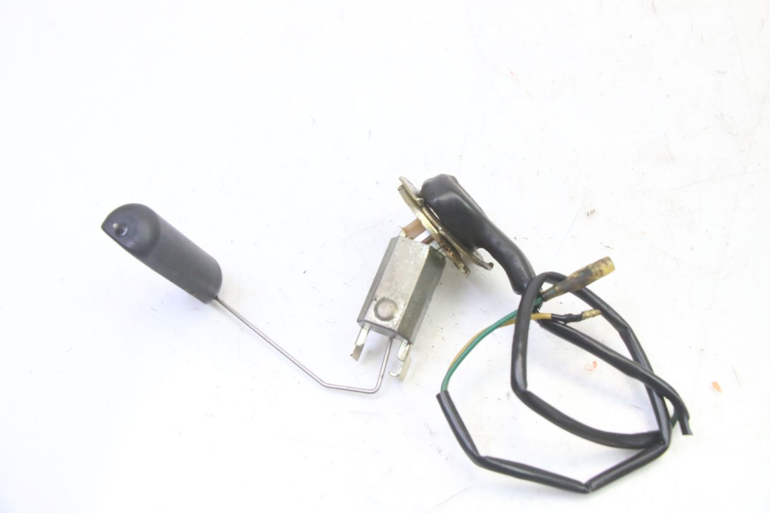 photo de JAUGE RESERVOIR ESSENCE PEUGEOT SPEEDAKE 50 (1995 - 1997)