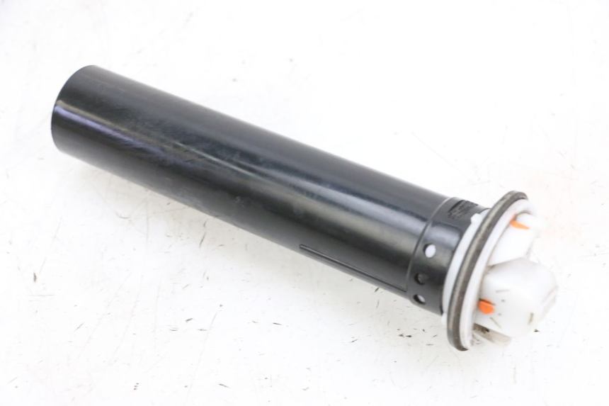 photo de JAUGE RESERVOIR ESSENCE PEUGEOT SPEEDFIGHT 4 4T EFI 50 (2021 - 2025) - Vue principale