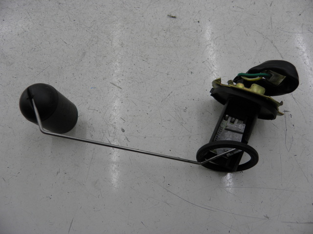 photo de JAUGE RESERVOIR ESSENCE SYM FIDDLE 2 50 (2008 - 2013)