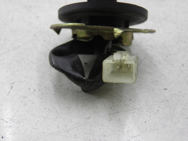 photo de JAUGE RESERVOIR ESSENCE SYM FIDDLE 50 (2008 - 2010)