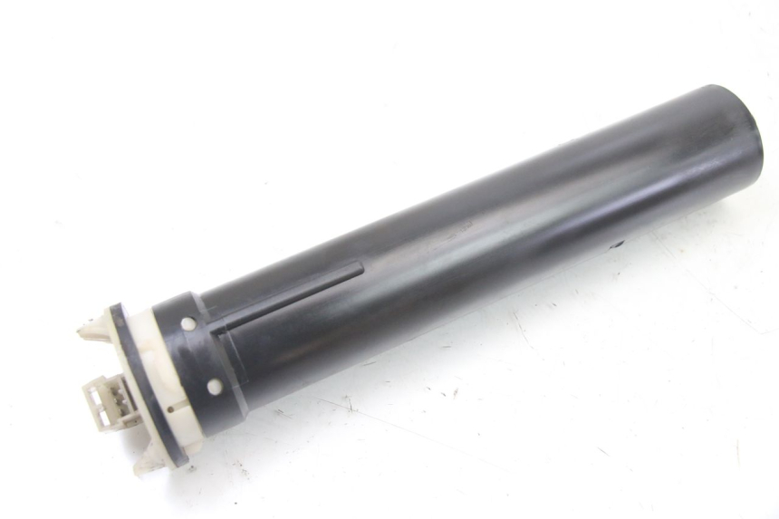 photo de JAUGE RESERVOIR ESSENCE PIAGGIO VESPA GRANTURISMO 125 (2003 - 2007)