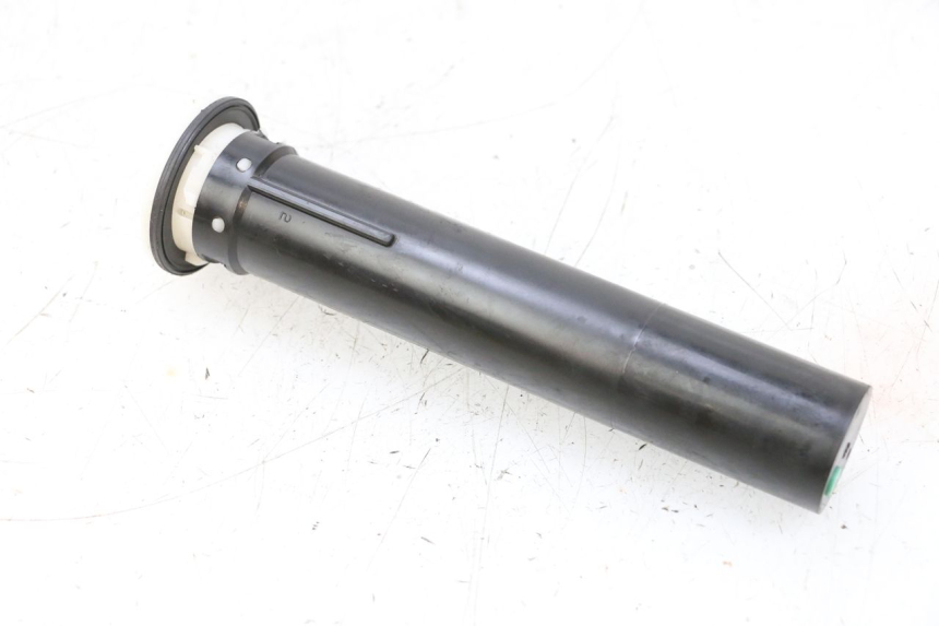 photo de JAUGE RESERVOIR ESSENCE PIAGGIO VESPA GTS SUPER IE 125 (2009 - 2016) - Zoom état d’usage