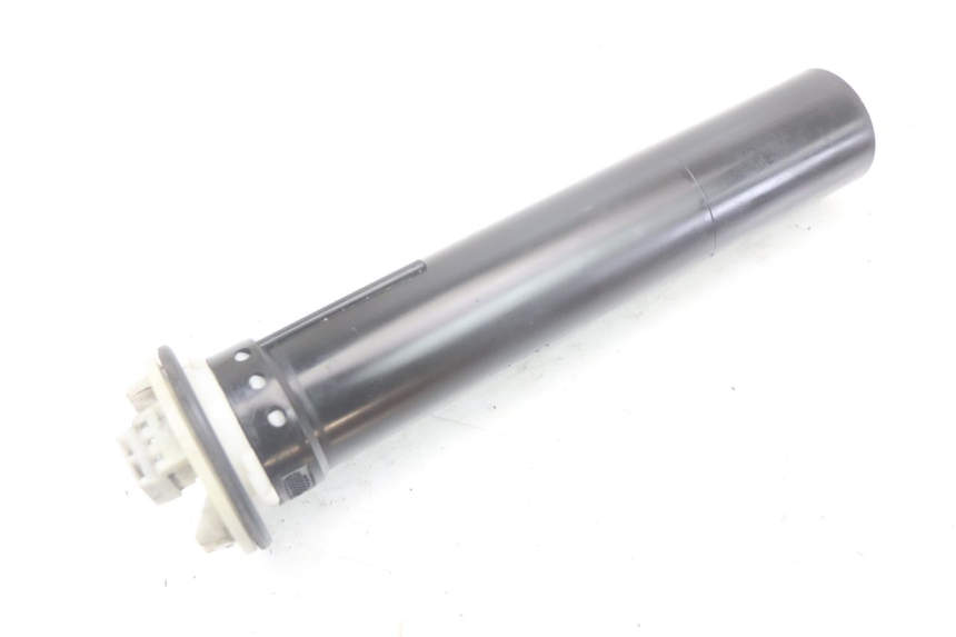 photo de JAUGE RESERVOIR ESSENCE PIAGGIO XEVO - X EVO 125 (2007 - 2016) - Zoom état d’usage