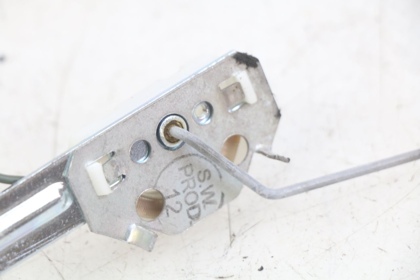 photo de JAUGE RESERVOIR ESSENCE YAMAHA YP MAJESTY 125 (2007 - 2010)