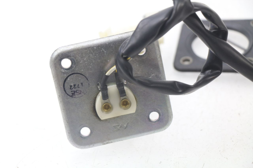 photo de JAUGE RESERVOIR ESSENCE KAWASAKI Z ABS 750 (2007 - 2013) - Détail de la pièce