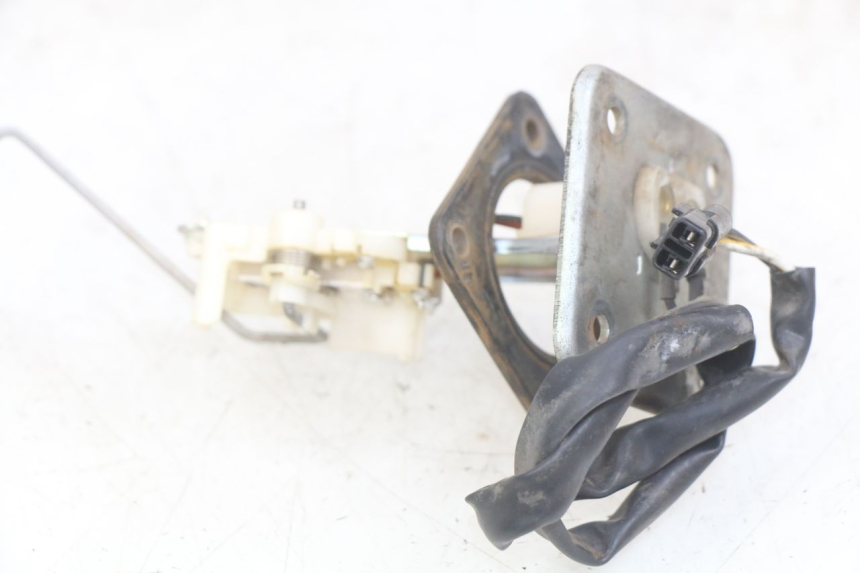 photo de JAUGE RESERVOIR ESSENCE KAWASAKI Z 750 (2007 - 2013)
