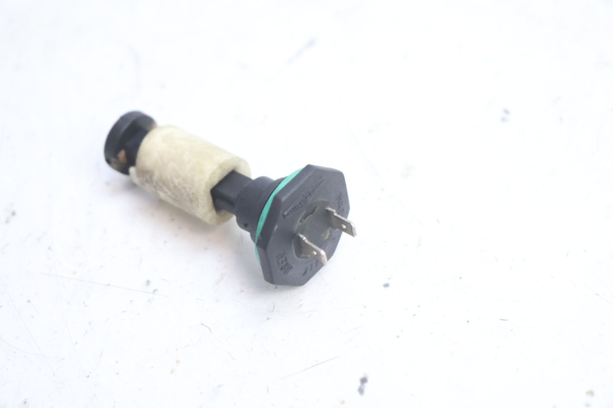 photo de JAUGE RESERVOIR ESSENCE PIAGGIO ZIP 4T 50 (2018 - 2020) - Zoom état d’usage