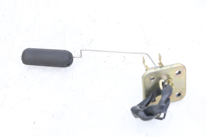 photo de JAUGE RESERVOIR ESSENCE KAWASAKI ZR 7 750 (1999 - 2001) - Vue principale