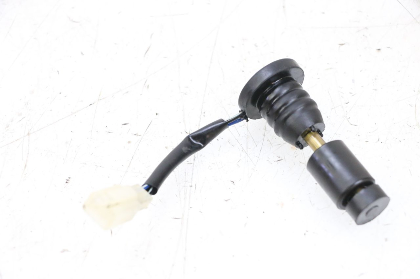 photo de JAUGE RESERVOIR HUILE PEUGEOT KISBEE 2T 50 (2010 - 2017) - Détail de la pièce