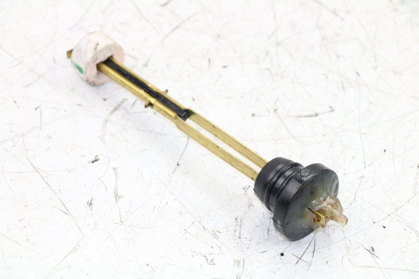 photo de JAUGE RESERVOIR HUILE PEUGEOT LUDIX 50 (2008 - 2017)