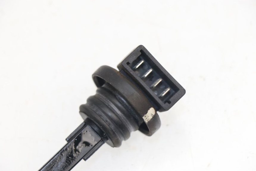 photo de JAUGE RESERVOIR HUILE PIAGGIO VESPA LX 2T 50 (2005 - 2013)