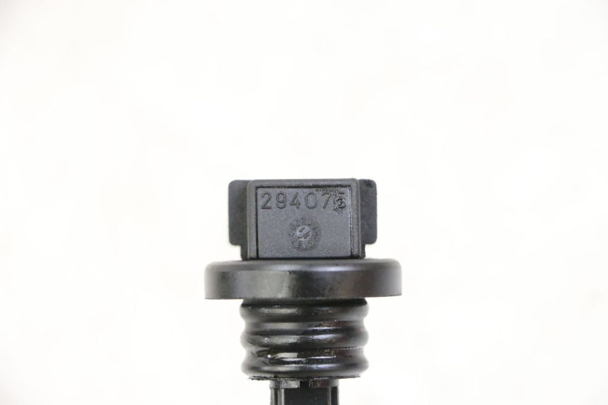 photo de JAUGE RESERVOIR HUILE PIAGGIO VESPA S 2T 50 (2007 - 2014)