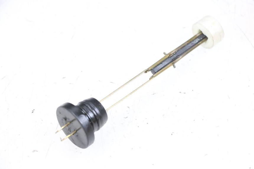 photo de JAUGE RESERVOIR HUILE PEUGEOT VIVACITY 100 (1999 - 2008) - Détail de la pièce