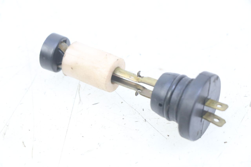 photo de JAUGE RESERVOIR HUILE PEUGEOT ZENITH 50 (1994 - 1999)