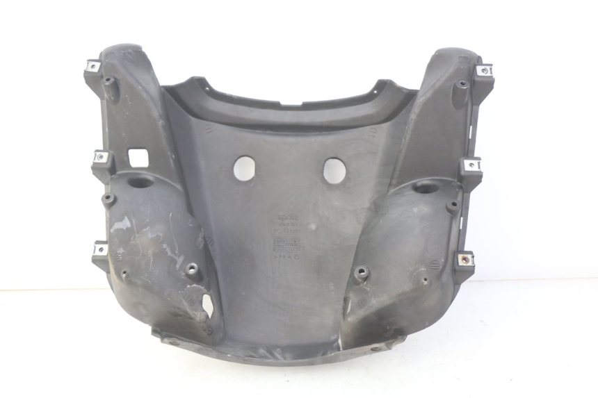 photo de JONCTION CARENAGE ARRIERE APRILIA ATLANTIC 500 (2002 - 2003)