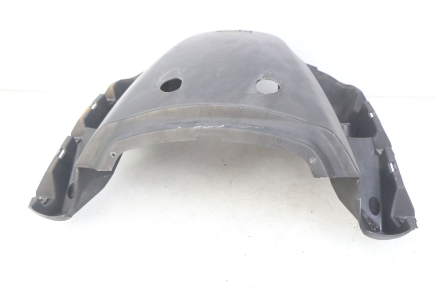 photo de JONCTION CARENAGE ARRIERE APRILIA ATLANTIC 500 (2002 - 2003)