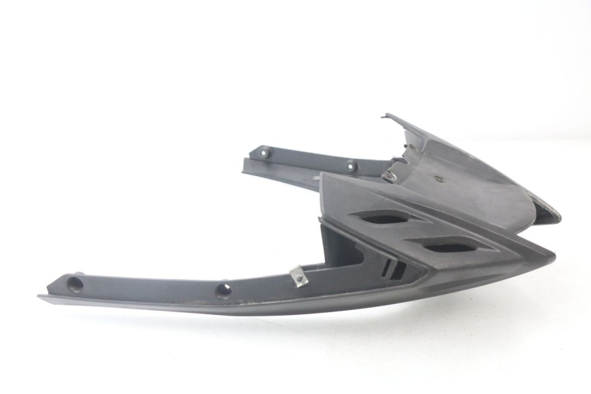 photo de JONCTION CARENAGE ARRIERE APRILIA SR 2T 50 (2012 - 2017)