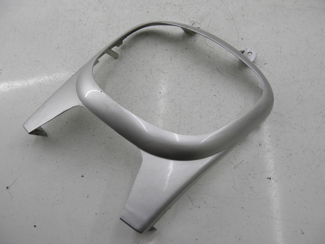 photo de JONCTION CARENAGE ARRIERE BENZHOU YY50QT31 VINTAGE 50 (2009 - 2012)
