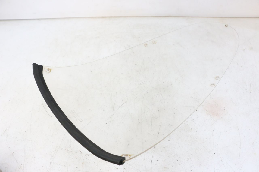 photo de JONCTION CARENAGE ARRIERE BMW C1 125 (2000 - 2003)