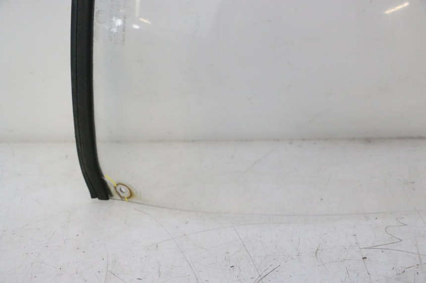 photo de JONCTION CARENAGE ARRIERE BMW C1 125 (2000 - 2003) - Focus structure