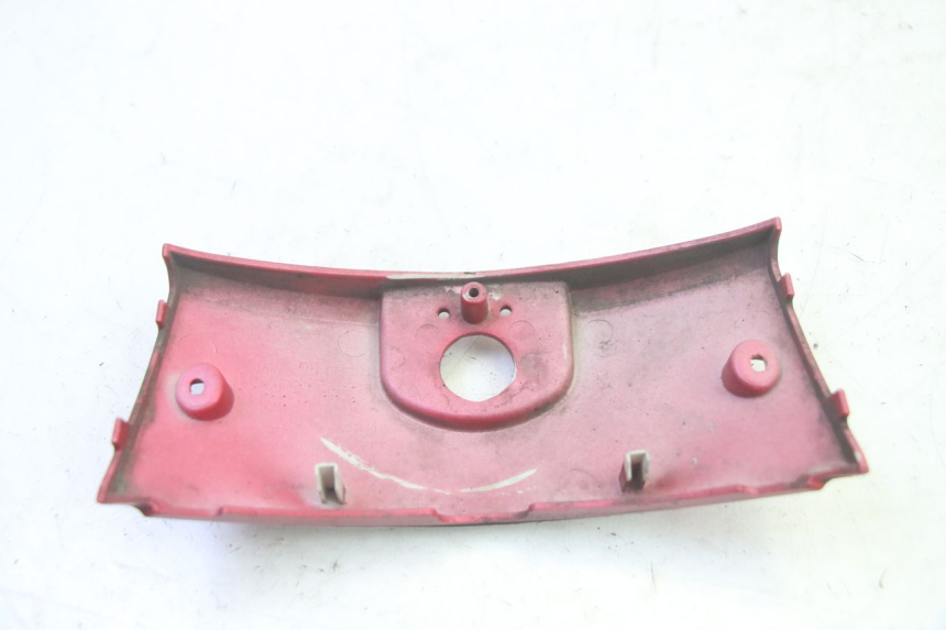 photo de JONCTION CARENAGE ARRIERE PEUGEOT DJANGO 4T 50 (2014 - 2019) - Gros plan technique