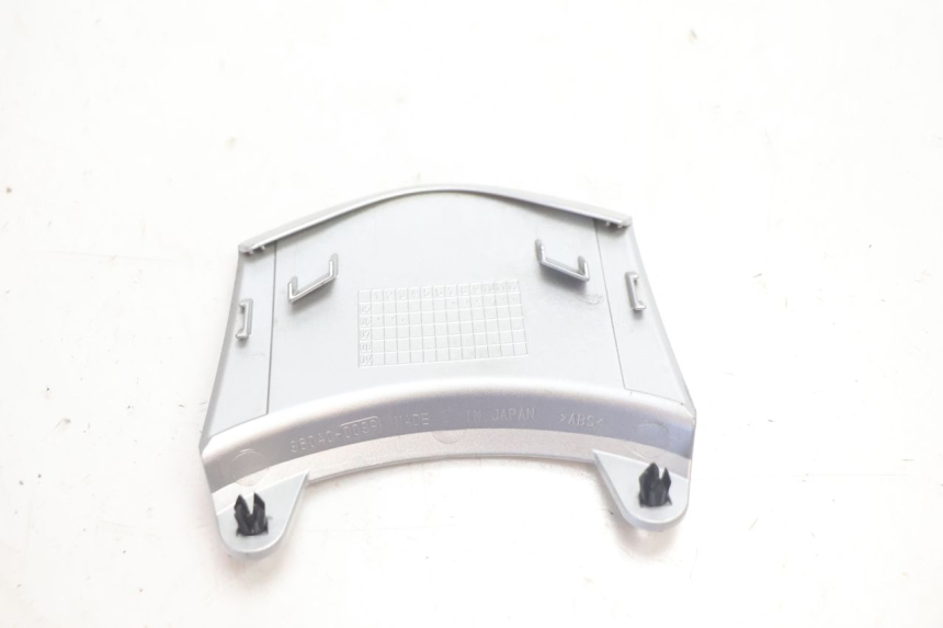 photo de JONCTION CARENAGE ARRIERE KAWASAKI ER-6 ER6 N 650 (2005 - 2009) - Gros plan technique