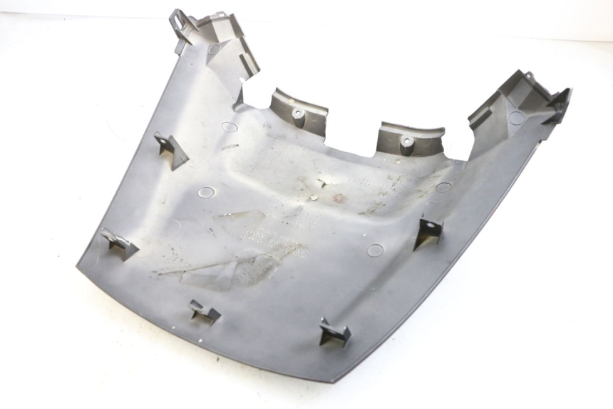 photo de JONCTION CARENAGE ARRIERE HONDA FJS SILVER WING SILVERWING 400 (2005 - 2008)