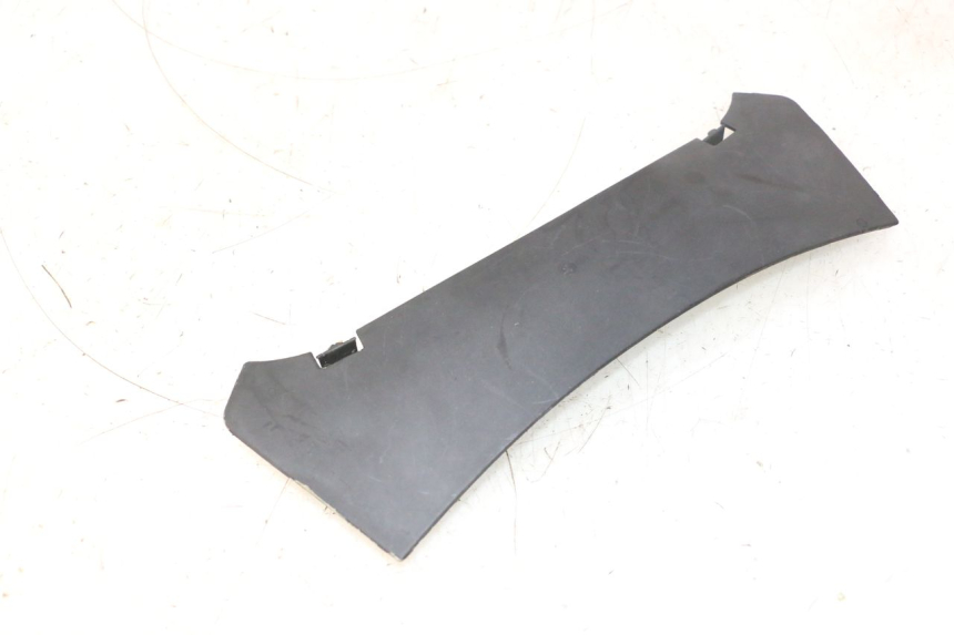 photo de JONCTION CARENAGE ARRIERE GILERA GP 800 (2007 - 2013) - Détail de la pièce