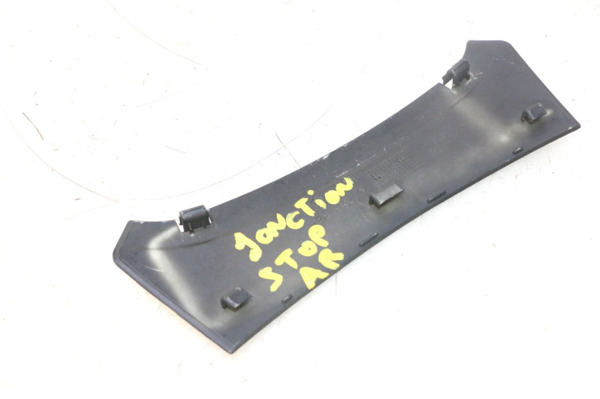 photo de JONCTION CARENAGE ARRIERE GILERA GP 800 (2007 - 2013) - Autre angle de vue