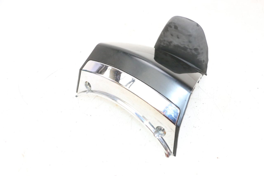 photo de JONCTION CARENAGE ARRIERE JM MOTORS GTS 125 (2015 - 2019) - Points de fixation