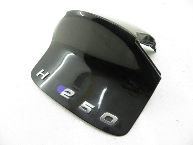 photo de JONCTION CARENAGE ARRIERE HONDA FES FORESIGHT 250 (1997 - 2002) - Vue principale