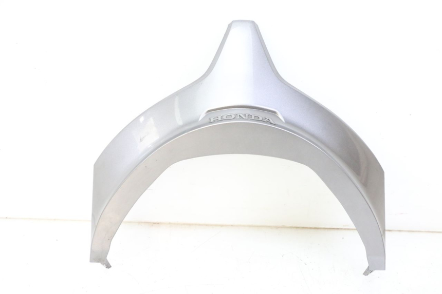photo de JONCTION CARENAGE ARRIERE INFERIEURE HONDA FORZA ABS 300 (2013 - 2019)